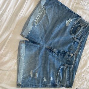 Old Navy High-Rise Slouchy Straight Jean short
